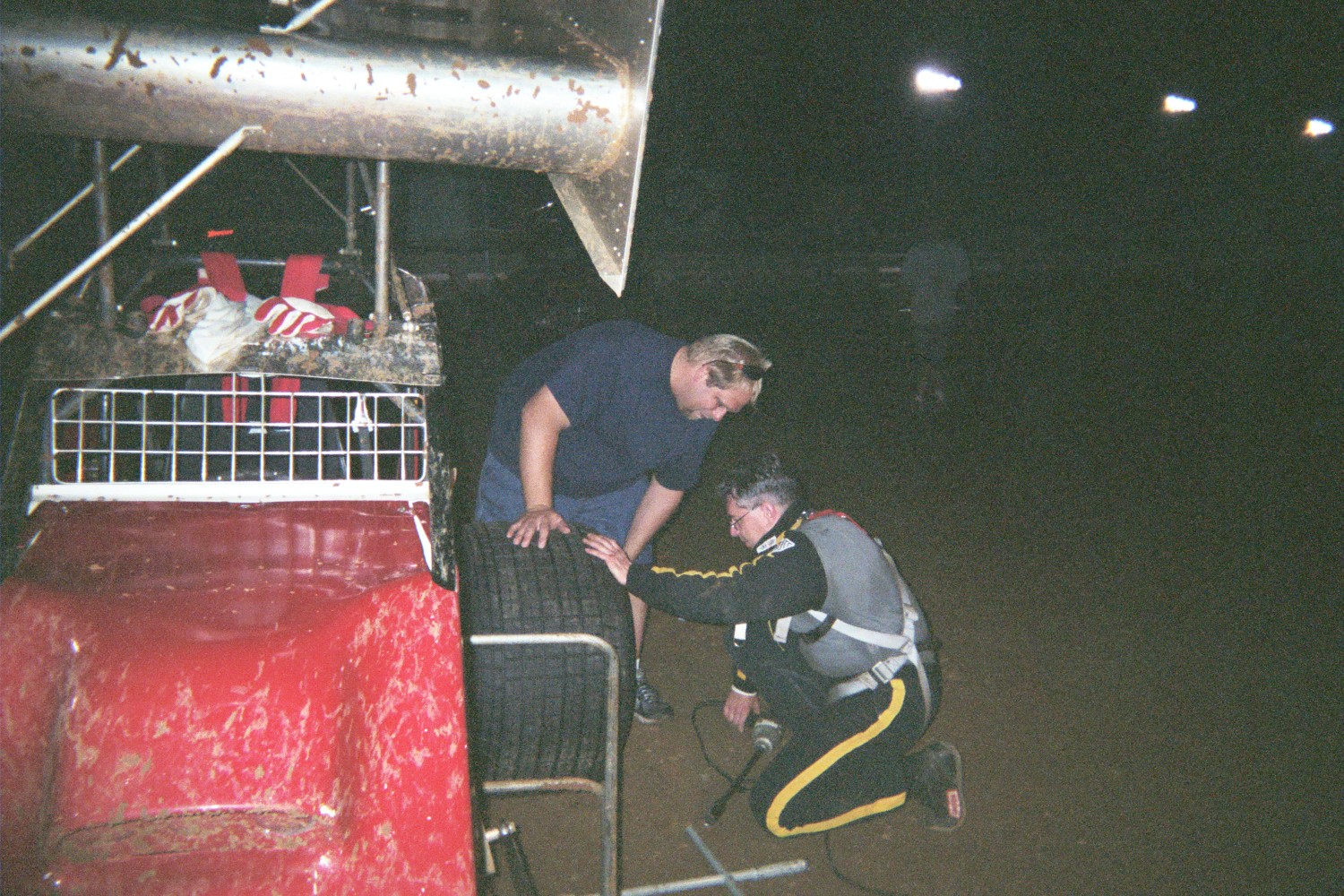 Joe Orsalak and Greg Gullick get ready for the feature....
